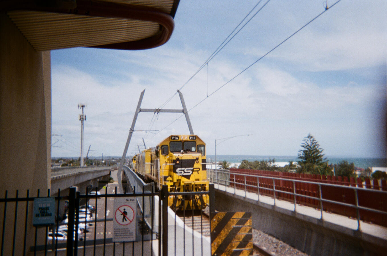 SSR P Class Loco at Carrum Station - Kodak 800 ISO